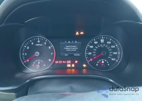 2021 Kia Forte Lxs z USA, uszkodzony, nr VIN 3KPF24AD7ME313590